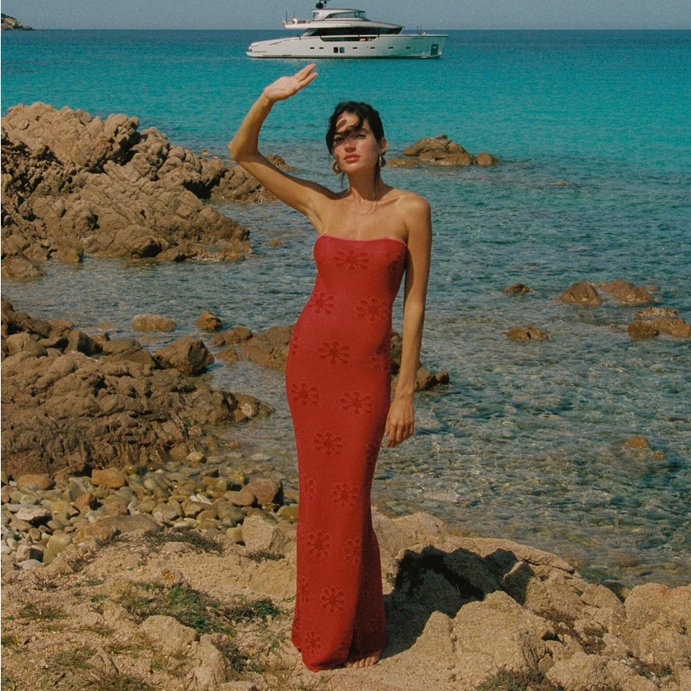 New with tags Asta resort Monica dress in color wine